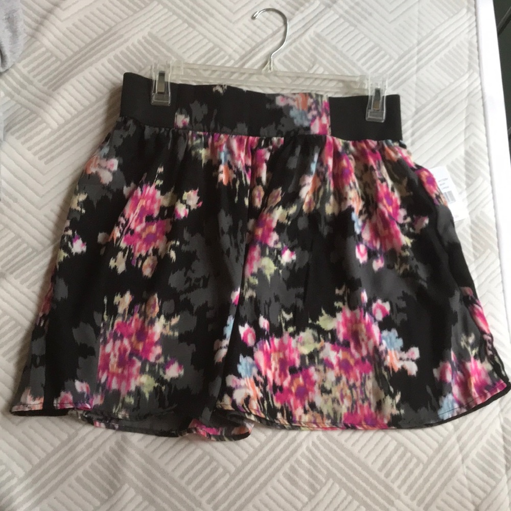 NWT skirt